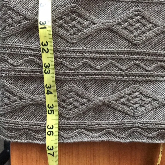 Brand new  Calvin Klein dress. - Picture 6 of 6